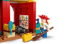 LEGO Disney 43304 Blazes Pferderanch LEGO_43304_WEB_SEC04_NOBG.jpg