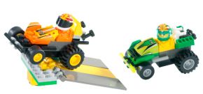 LEGO Racers 4594 Maverick Sprinter & Hot Arrow
