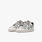 LEGO Gear 5009951 Nike Dunk Low x LEGO® Collection – Sneakers für jüngere Kinder