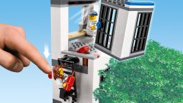 LEGO 60246 - Detailansicht 2