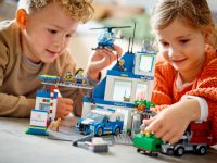 LEGO 60316 - Bild 8