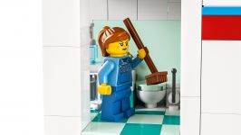 LEGO City 60330 Krankenhaus LEGO_60330_WEB_SEC04_NOBG.jpg