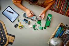 LEGO City 60495 Recycling-LKW LEGO_60495_Lifestyle_build_en-gb.jpg