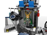 LEGO Super Heroes 6868 Hulks™ Ausbruch mit dem Helicarrier LEGO_6868_alt3.jpg
