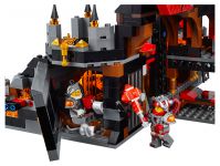 LEGO Nexo Knights 70323 Jestros Vulkanfestung LEGO_70323_alt3.jpg