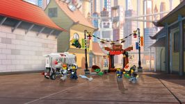 LEGO 70607 - Detailansicht 1