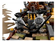 LEGO Advanced Models 71042 Silent Mary LEGO_71042_alt6_Silent_Mary.jpg