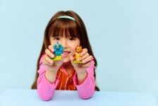 LEGO Collectable Minifigures 71051 LEGO® Minifiguren Tiere Serie 28 LEGO_71051_Lifestyle_Cons_3_en-gb.jpg