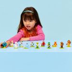 LEGO Collectable Minifigures 71051 LEGO® Minifiguren Tiere Serie 28 LEGO_71051_Lifestyle_Cons_crop_en-gb.jpg