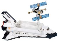 LEGO Discovery 7470 Space Shuttle Discovery