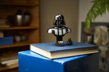 LEGO Star Wars 75439 Darth Vader™ Büste LEGO_75439_Lifestyle_Envr_03.jpg