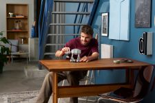 LEGO Star Wars 75440 AT-AT™ LEGO_75440_Lifestyle_Cons_01_en-gb.jpg