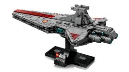 LEGO Star Wars 75441 Angriffskreuzer der Venator-Klasse LEGO_75441_WEB_SEC02_NOBG.jpg