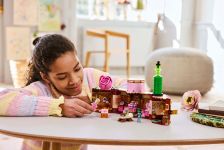 LEGO 75683 - Fertige Modelle in Aktion