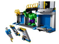 LEGO Super Heroes 76018 Hulks Labor Smash LEGO_76018_alt2.jpg