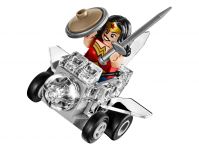 LEGO 76070 - Bild 2