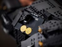 LEGO 76240 - Bild 8
