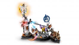 LEGO 76266 - Detailansicht 1
