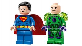 LEGO 76302 - Komponenten-Uebersicht
