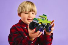 LEGO 76312 - Fertiges Modell 2
