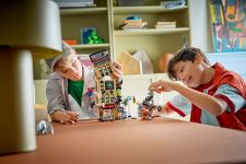 LEGO 76342 - Fertige Modelle in Aktion