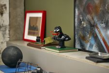 LEGO 76356 - Umgebungsbild 1