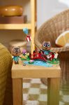 LEGO Animal Crossing 77059 Ausflug mit Nepp und Schlepp LEGO_77059_Lifestyle_Cons_3.jpg