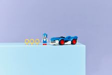 LEGO Sonic the Hedgehog 77117 Sonic: Speedster Lightning LEGO_77117_Lifestyle_Envr_en-gb.jpg