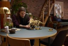 LEGO Jurassic World 77985 Dinosaurier-Fossilien: Triceratops LEGO_77985_Lifestyle_Cons_01.jpg