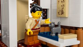LEGO Seasonal 80121 Altes Gasthaus LEGO_80121_WEB_SEC06_NOBG.jpg