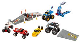 LEGO Racers 8182 Monster Crushers