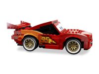 LEGO Cars 8484 Lightning McQueen LEGO_8484_alt3.jpg